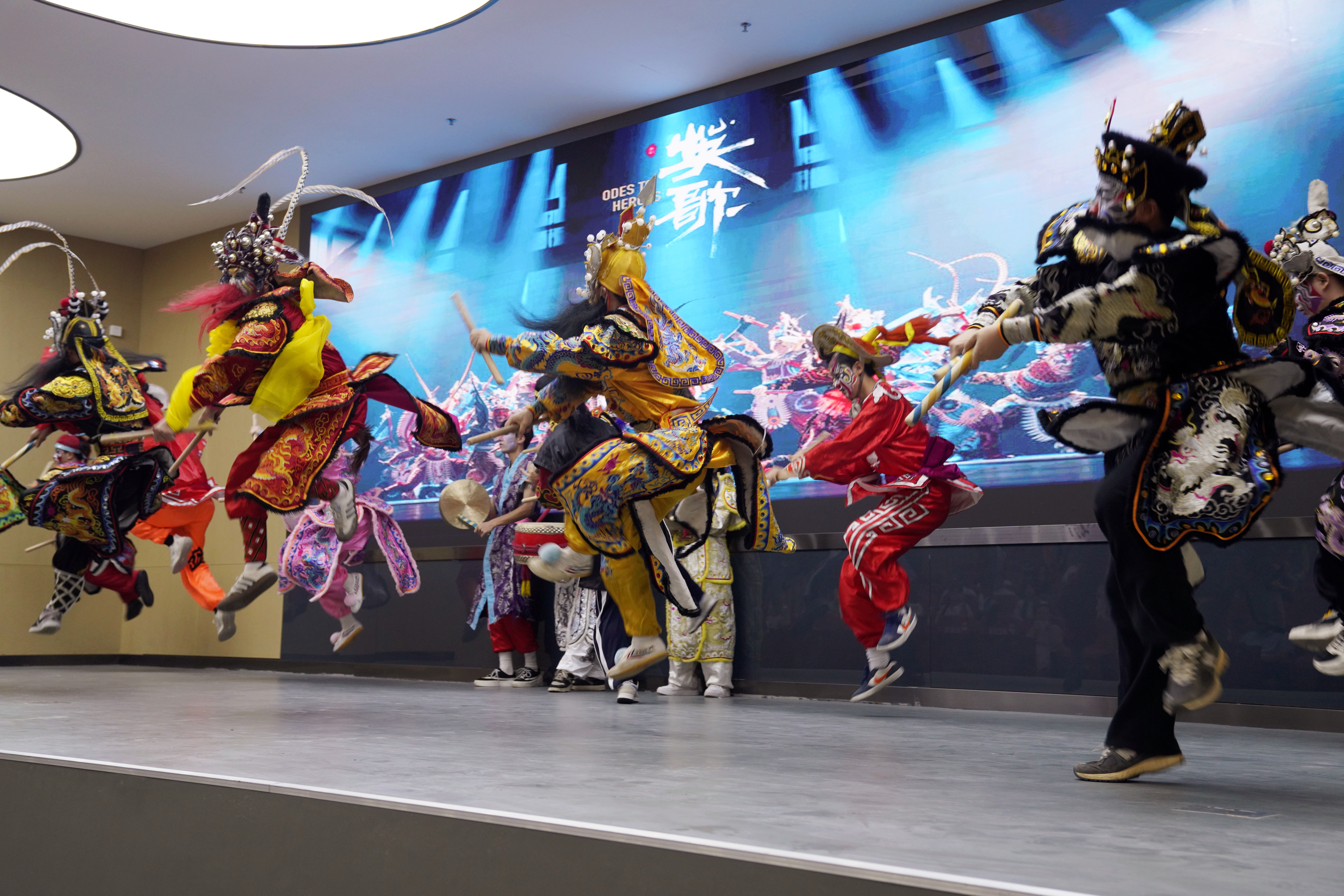 20250616党建铸魂艺育新人